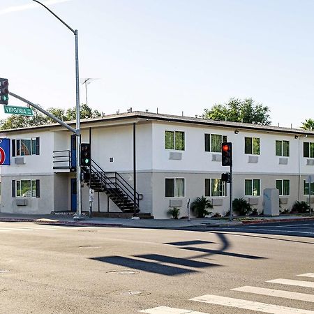 Motel 6-Modesto, Ca - Downtown Exteriér fotografie