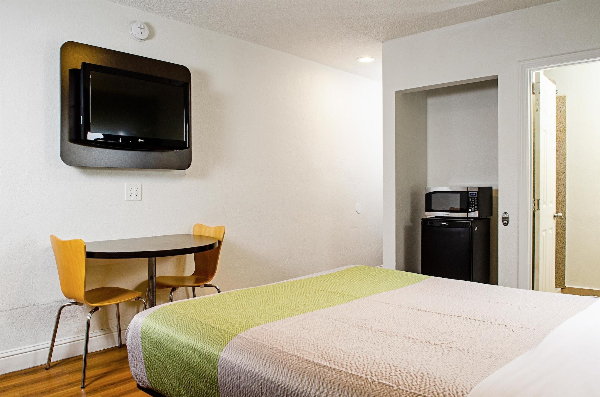 Motel 6-Modesto, Ca - Downtown Exteriér fotografie