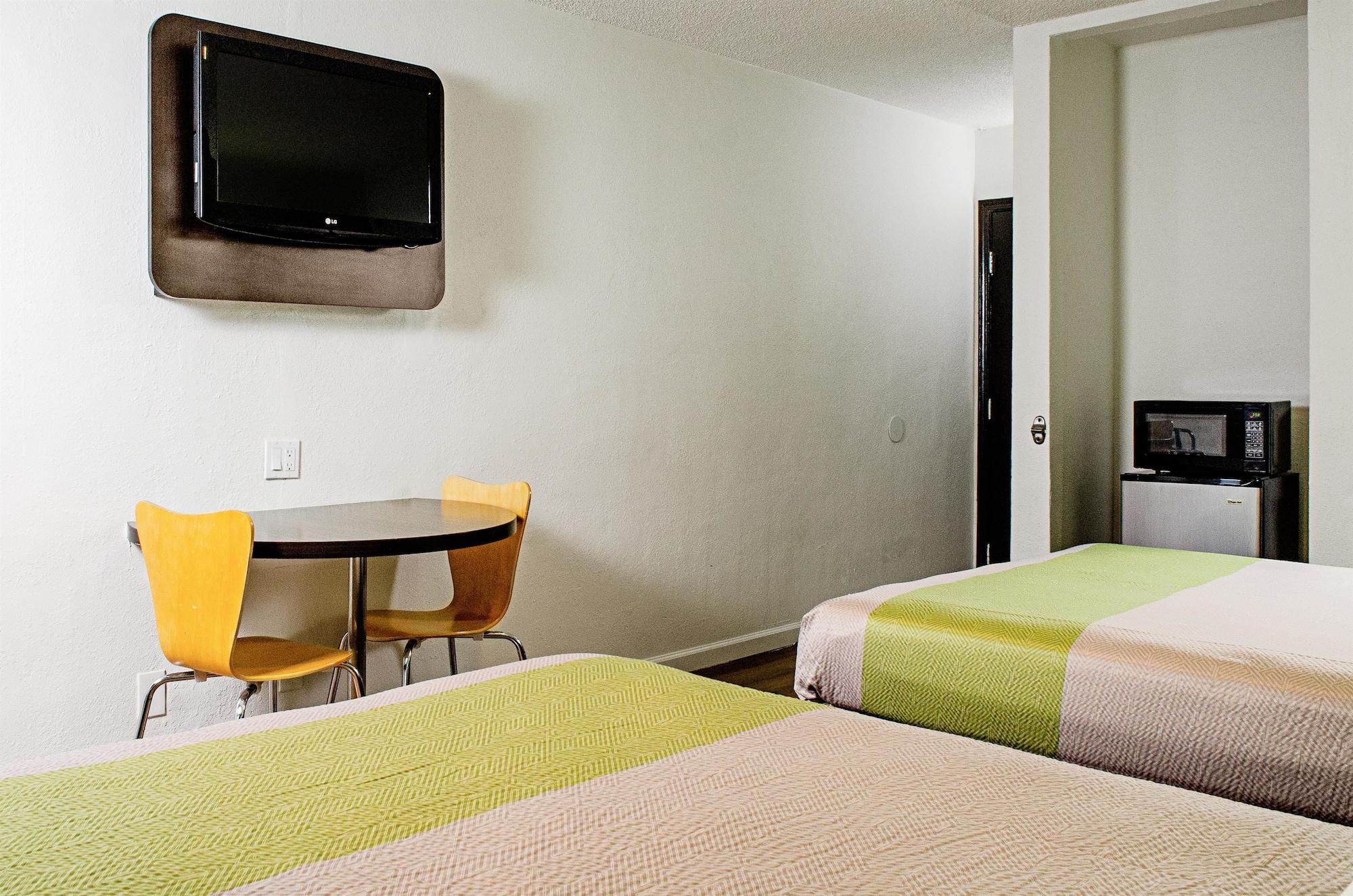 Motel 6-Modesto, Ca - Downtown Exteriér fotografie