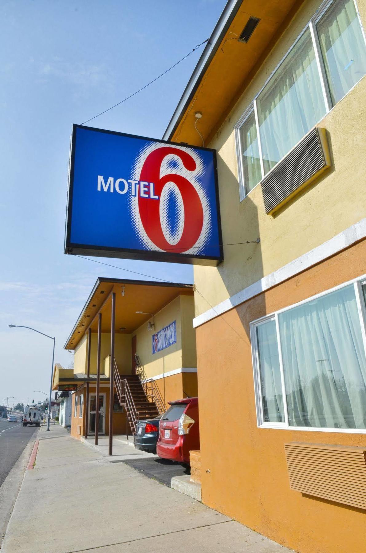 Motel 6-Modesto, Ca - Downtown Exteriér fotografie