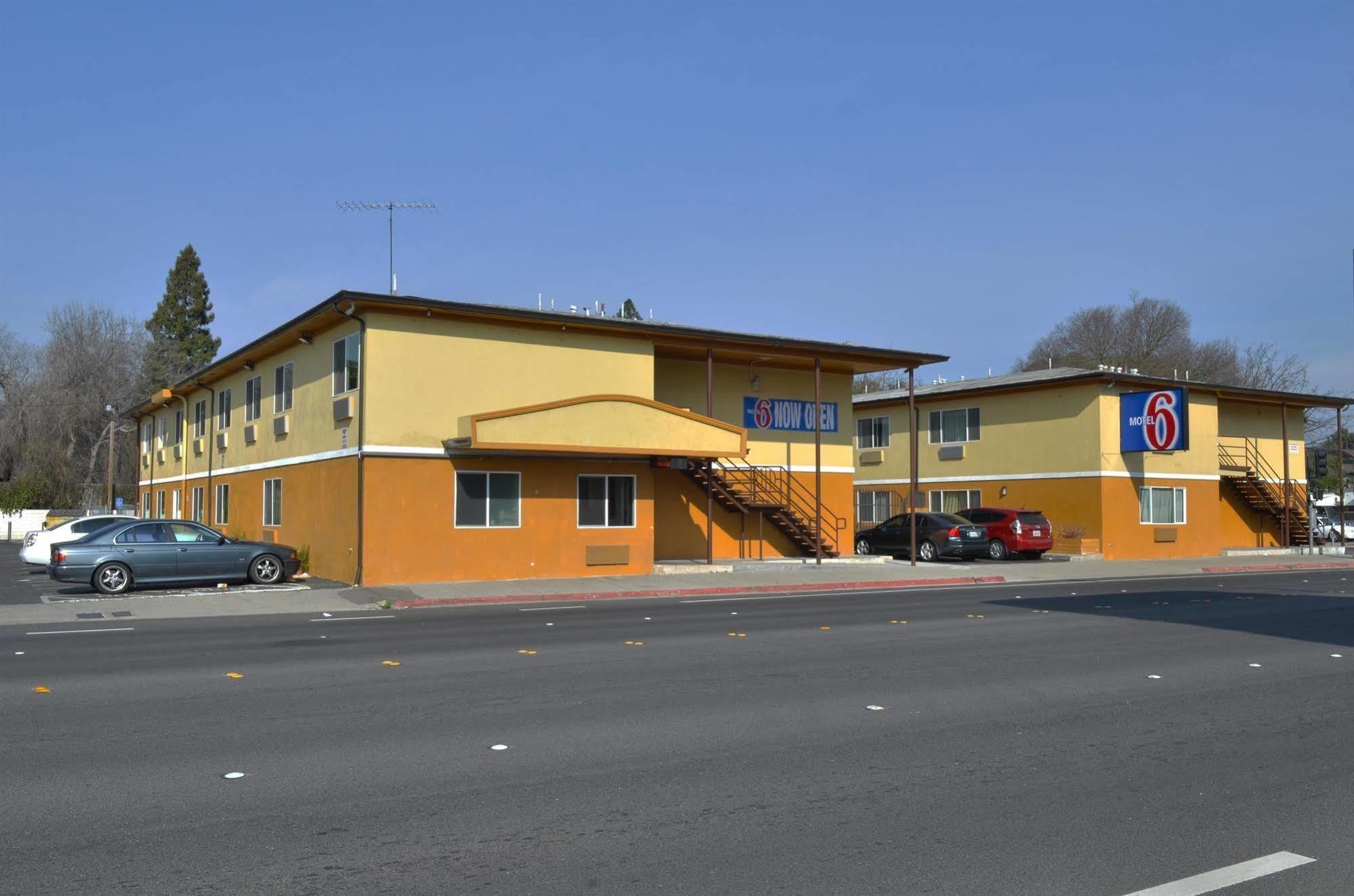 Motel 6-Modesto, Ca - Downtown Exteriér fotografie